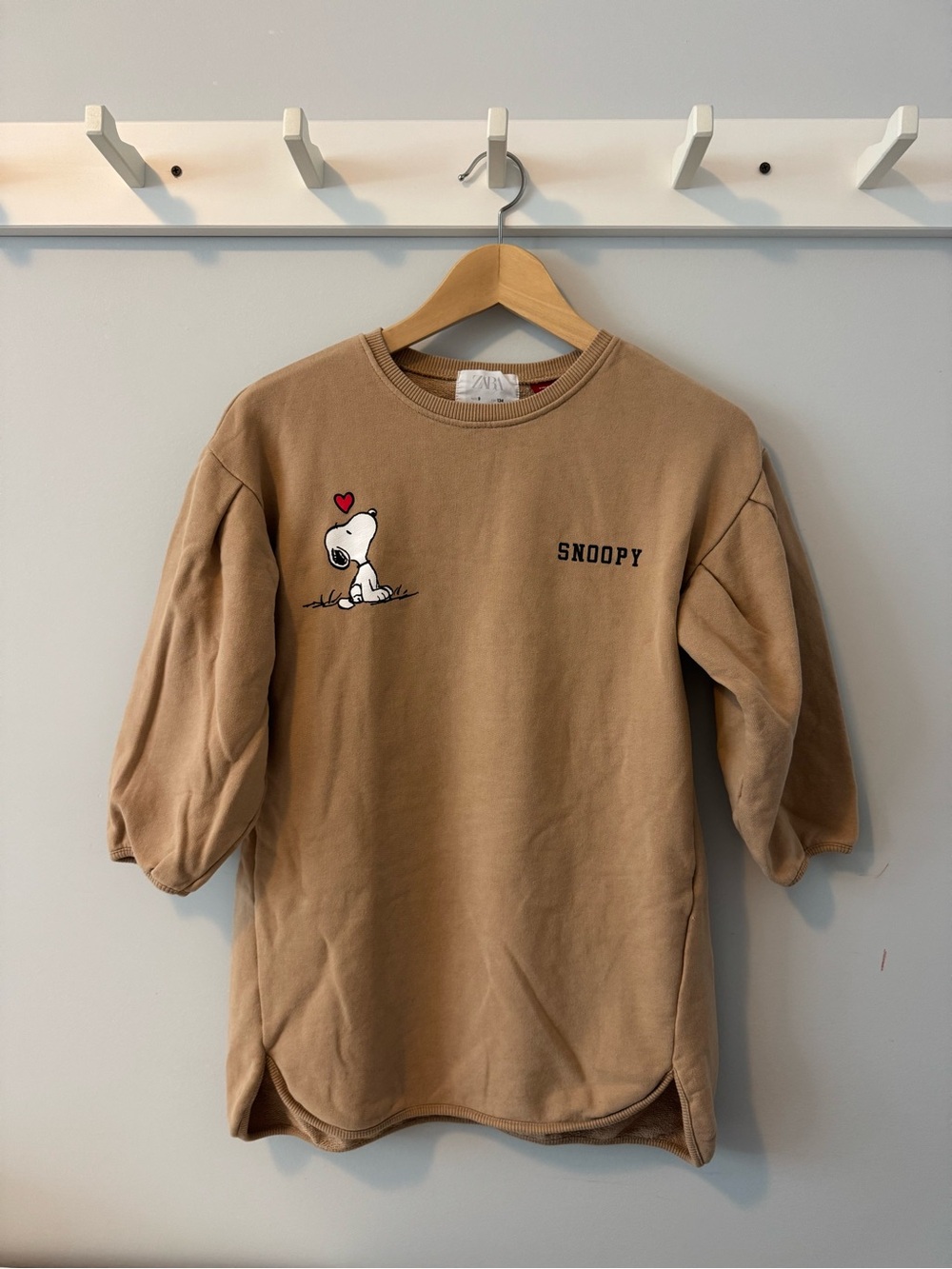 Kids Tan Snoopy Graphic Crewneck Sweatshirt